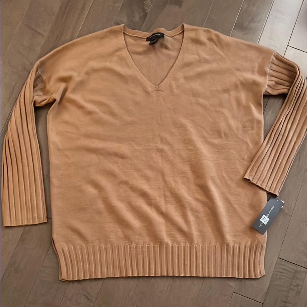 V neck sweater